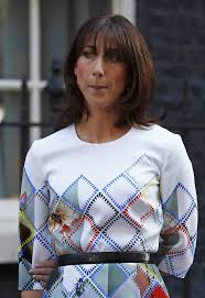 Bab.la non è responsabile per il loro contenuto. Gli Abiti Impossibili Di Sam Cam La First Lady Inglese Uscente Corriere It