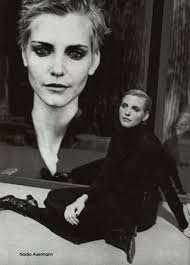 Nadja auermann, claudia schiffer and shalom harlow backstage at atelier versace, fall/winter 1995. Supermodels They Lived Happily Ever After Vogue Italia Peter Lindbergh Nadja Auermann Lindbergh