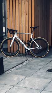 Canyon Aeroad 2019 In 2020 Canyon Bike Road Bike Cycling Canyon Bicycle