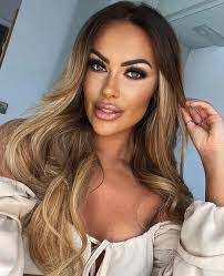 Amy Nightingale's Instagram, Twitter & Facebook