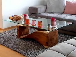 Massivholz bildet den unterbau, der dauerhafte standfestigkeit zum ausdruck bringt: Tisch Unikate Und Exklusive Mobel Nach Mass Picassi