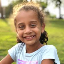 Arlanzie Combs's Instagram, Twitter & Facebook