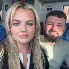 Can I buy Disneyland tickets 120 days in advance?