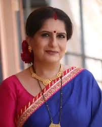 Very good carrying mother of Princes