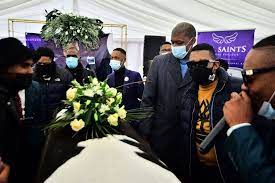 The interment, we are told, will be witnessed by the immediate family and selected persons among friends and colleagues of the deceased. H6maittnoayfam