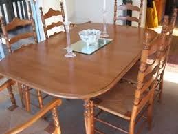 Roxton Solid Maple Oval Dining Room Table Chairs Dining Tables And Sets Dartmouth Kij Oval Dining Room Table Dining Room Table Chairs Dining Room Table