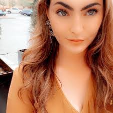 Haley Wise's Instagram, Twitter & Facebook