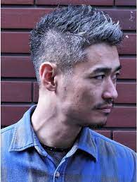 白髪ワイルドモヒカンボウズ l026708104 ガズル ハラジュク guzzle harajuku のヘアカタログ ホットペッパービューティー 男性の髪 メンズ ヘアスタイル 髪型 メンズ ショートヘア 短髪