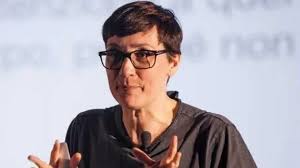 La verità di una donna, lo Strega del coraggio