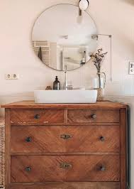 Helle, natürliche hölzer wie pinie und mango kontrastieren mit weißen wänden und verleihen dem zimmer mehr wärme. Pin Auf Galliow