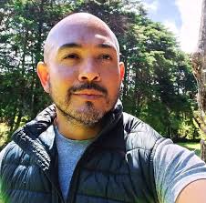 Dr. Eduardo López Psicólogo