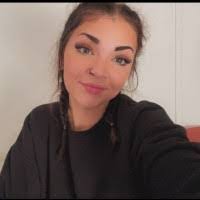 Mandy Cheek's Instagram, Twitter & Facebook