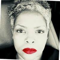 Tunja Robinson's Instagram, Twitter & Facebook