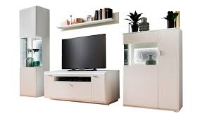 Ich persönlich halte wohnwände und vitrinen noch für top aktuell und holz war nie unmodern. Uno Wohnwand Ramon Bei Mobel Kraft Online Kaufen