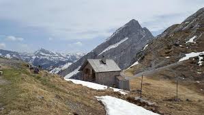 Watzmannhaus is situated west of dörfl. Wanderung Watzmannhaus In Schonau Am Konigssee