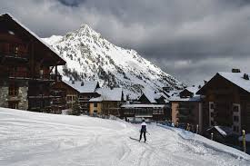 For beginners vallandry and les arcs boast plenty of nursery slopes and several excellent ski schools. Peisey Vallandry En Famille Que Voir Que Faire En Hiver Ti Piment