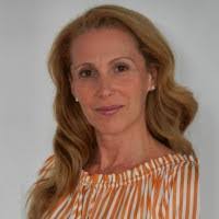 Rita Molnar's Instagram, Twitter & Facebook