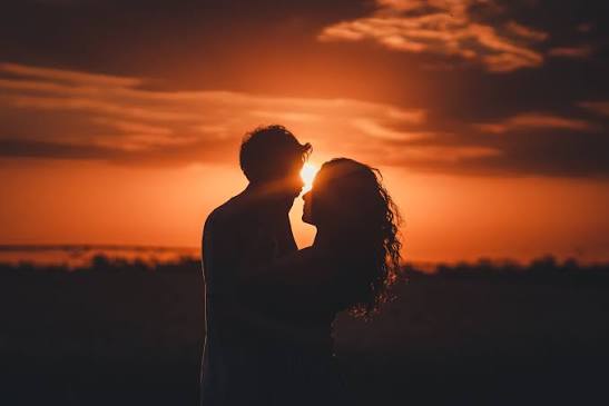 Reignite Your Relationship: 7 Different Ways to Be Romantic | USU