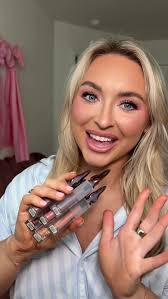 Urban Decay 24/7 Glaze On Eyeshadow Review