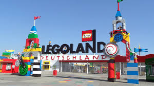 Teilt eure momente im park mit #legolanddeutschland linktr.ee/legolanddeutschlandresort. Wegen Corona Legoland Gunzburg Bleibt Langer Geoffnet Swr Aktuell
