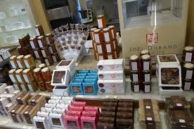 Joel Durand Chocolatier Saint Remy De Provence Les Chocolats De Joel Le Blog De Gilles Pudlowski Les Pieds Dans Le Plat