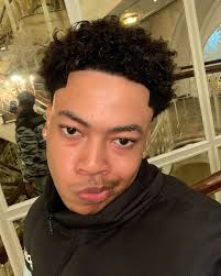 Devon Ryan (@desieforreal) • Instagram photos and videos