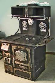 All stoves can be converted to gas, propane or electric. Antique Stove Majestic 636 Wood Burning Cook Stove Oven Fogoes A Lenha Lenha Lareira
