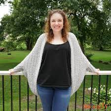 Easy to do pattern you can finish in one day. Strikke Cocoon Cardigan Free Knit Pattern On Moogly