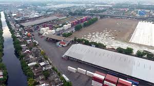 Pada prinsipnya jual beli tanah bersifat terang dan tunai, yaitu dilakukan di hadapan pejabat pembuat akta tanah (ppat) dan harganya telah dibayar lunas. Pejabat Daerah Tanah Merah