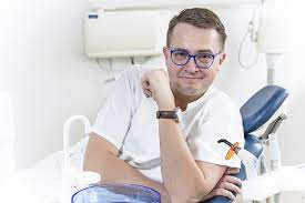 Roman šmucler ⭐ výpis firem z obchodního rejstříku, ičo firmy, adresa sídla firmy, pozice ve firmě, související firmy, vztahy ve firmách. Smuclerovi Ochrnula Pulka Obliceje Muze Za To Vakcina Pfizer Nas Region