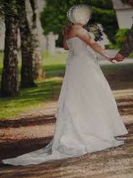 Hochzeitskleider hochzeitsrausch brautmoden hat die coolsten styles. Brautkleid Willhaben