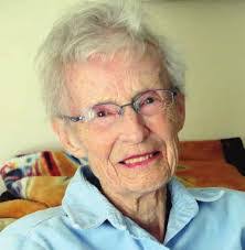 Lois Eberhard's Instagram, Twitter & Facebook