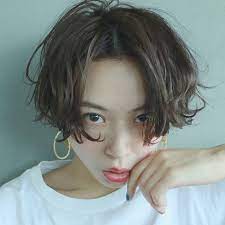 ウエットヘアがエロ可愛い 濡れ感を出して女性の魅力引き出してみない に含まれるinstagramの画像 mery メリー ウエットヘア ヘアスタイリング ショートのヘアスタイル