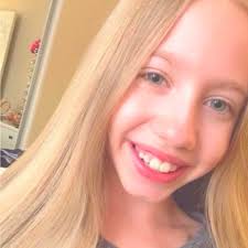 Pictures of Ella Mitchell, Picture #253383