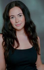 Private Eyes" A Fare to Remember (TV Episode 2018)