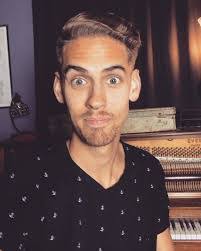 Jonathan Ivey's Instagram, Twitter & Facebook