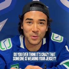 We heard there's a trend to ask NHL players silly questions. , Here are  their answers.