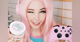 Delphine wear braces and is known for frequently changing hair color (pink, white, green, red, etc). People Are Drinking Belle Delphine S Bath Water Funny Article