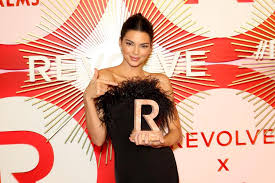 Jenner can earn anywhere from $100,000 to $300,000 for a single tweet or instagram post. How Rich Is Kendall Jenner Massive Net Worth Revealed