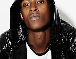 Bibi Chemnitz Misspopo Projektit :: Photos, videos, logos, illustrations  and branding :: Behance