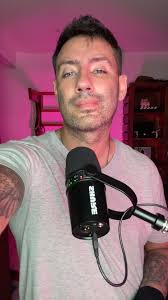 El problema del hombre es pensar que la mujer nunca se va a cansar.