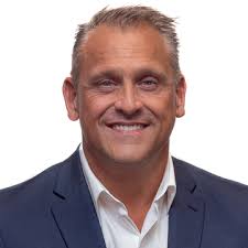 Kevin Wisdom's Instagram, Twitter & Facebook