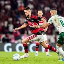 Flamengo reclama da arbitragem após Jorginho fraturar dedão em jogo com o Palmeiras