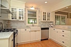 Bianco carrara marble kitchen countertop from estonia 327812. Carrara Marble Kitchen Grey Gray And White Klassisch Kuche Minneapolis Von Design Find Houzz