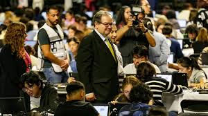 Rector de la UNAM supervisa último día del examen de control; detactan 22 intentos de trampa en CDMX