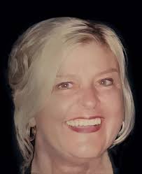 Carol Goff's Instagram, Twitter & Facebook