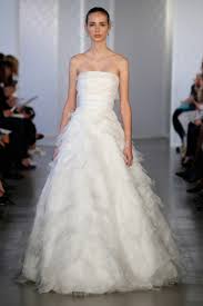 Check spelling or type a new query. Moderne Brautkleider Wer Steht Hinter Der Brautmode Von Oscar De La Renta