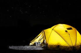 Apr 17, 2020 · el realme c3 tiene una batería de 5.000 mah que supera las 9 horas de pantalla y alcanza los dos días de duración con un uso medio. Campamento Camping Oscuro Noche Aire Libre Estrellas Carpa Fondo De Pantalla Hd Wallpaperbetter