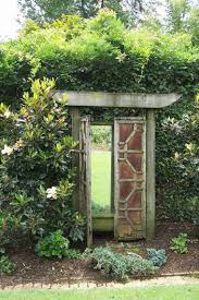 Miroir De Jardin Comment L Utiliser Pour Une Deco Originale Miroir De Jardin Comment L Utiliser Pour Une Deco Miroir Jardin Idees Jardin Jardins