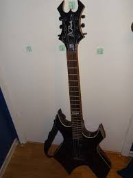 A bass guitar should feel like a part of or an extension of your body. Reddit Guitars My Warlock Slipknot Edition Guitar Guitar Slipknot Mick Thomson